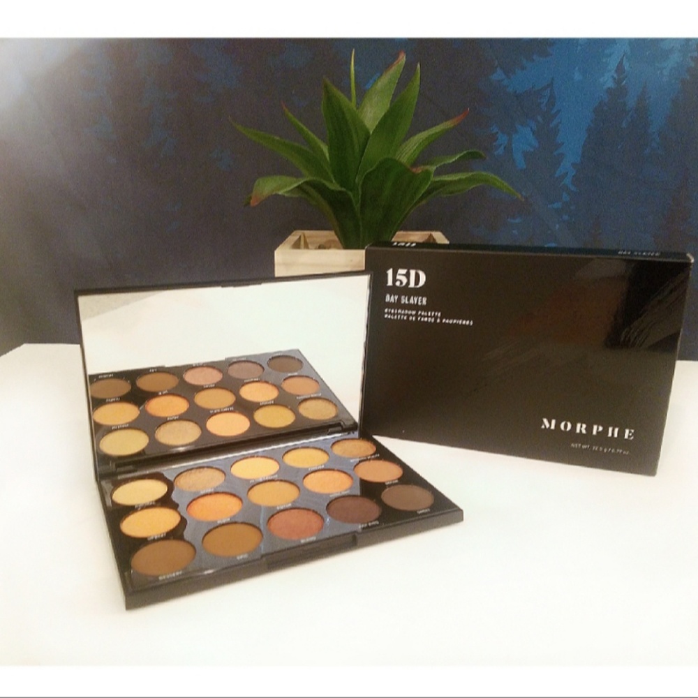 🧡 Morphe 15D Eyeshadow Palette